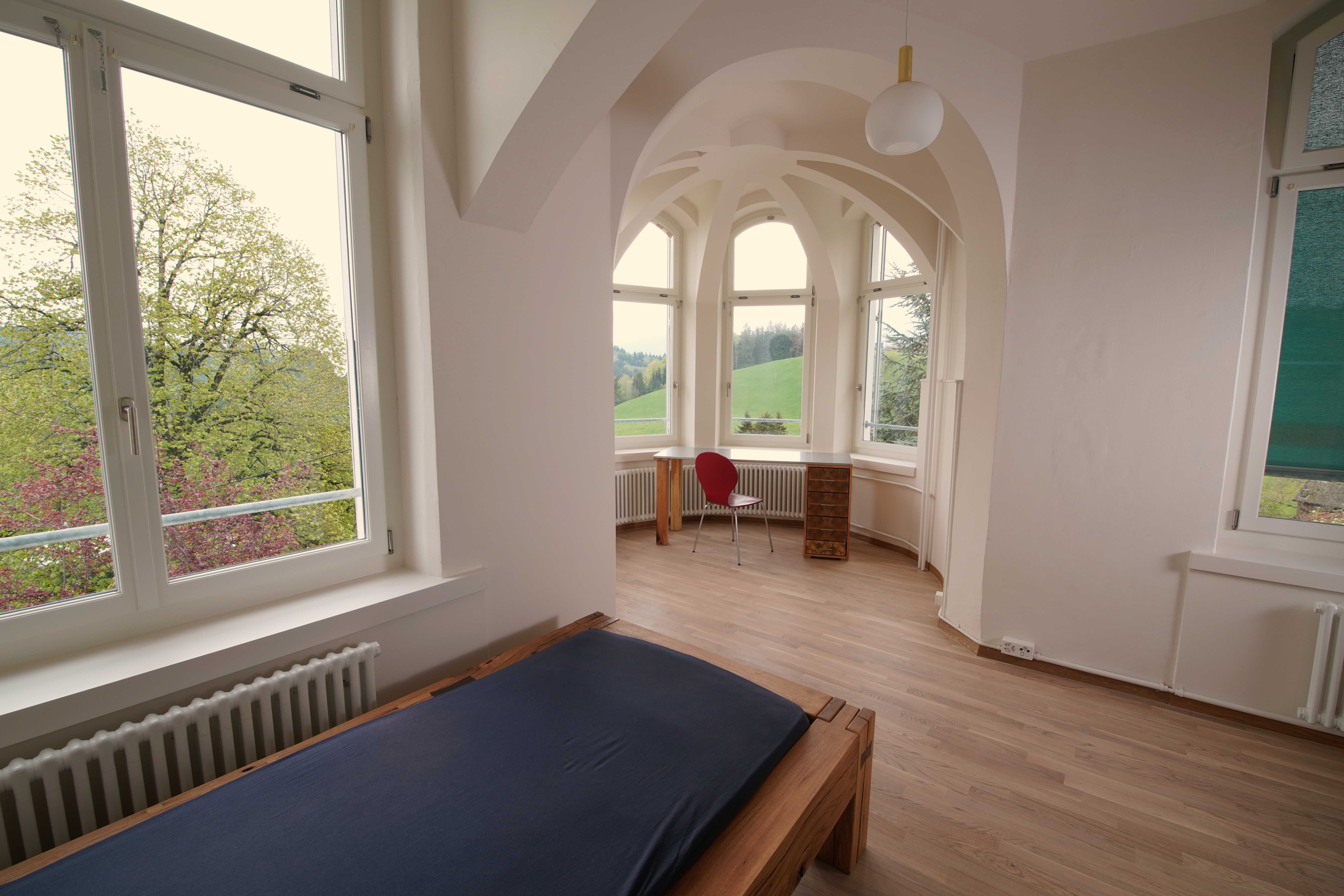 Erker im Bewohnerzimmer
